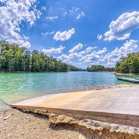 Majestic Lakefront Lodge Sevierville Bagian luar foto