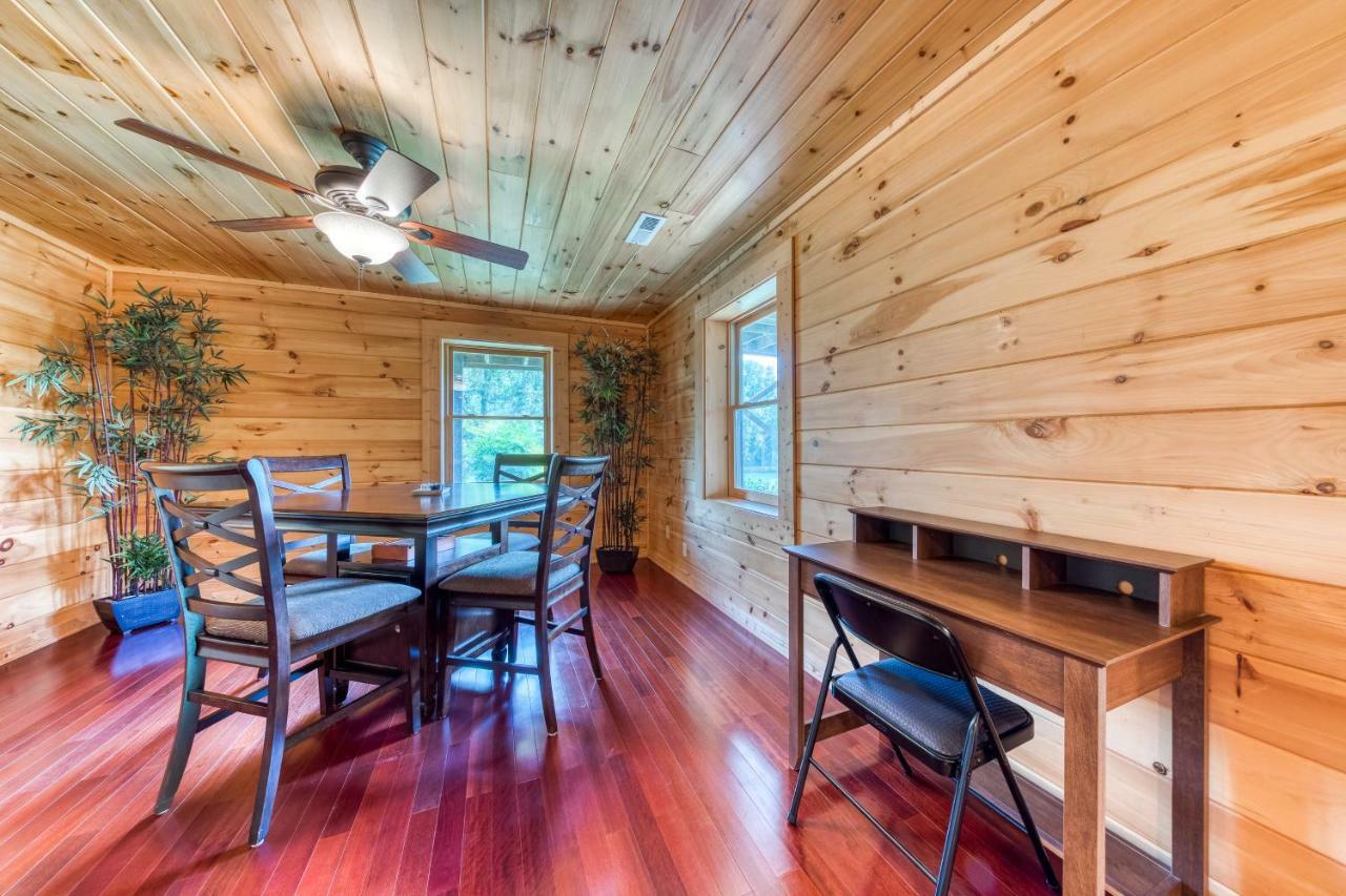 Majestic Lakefront Lodge Sevierville Bagian luar foto