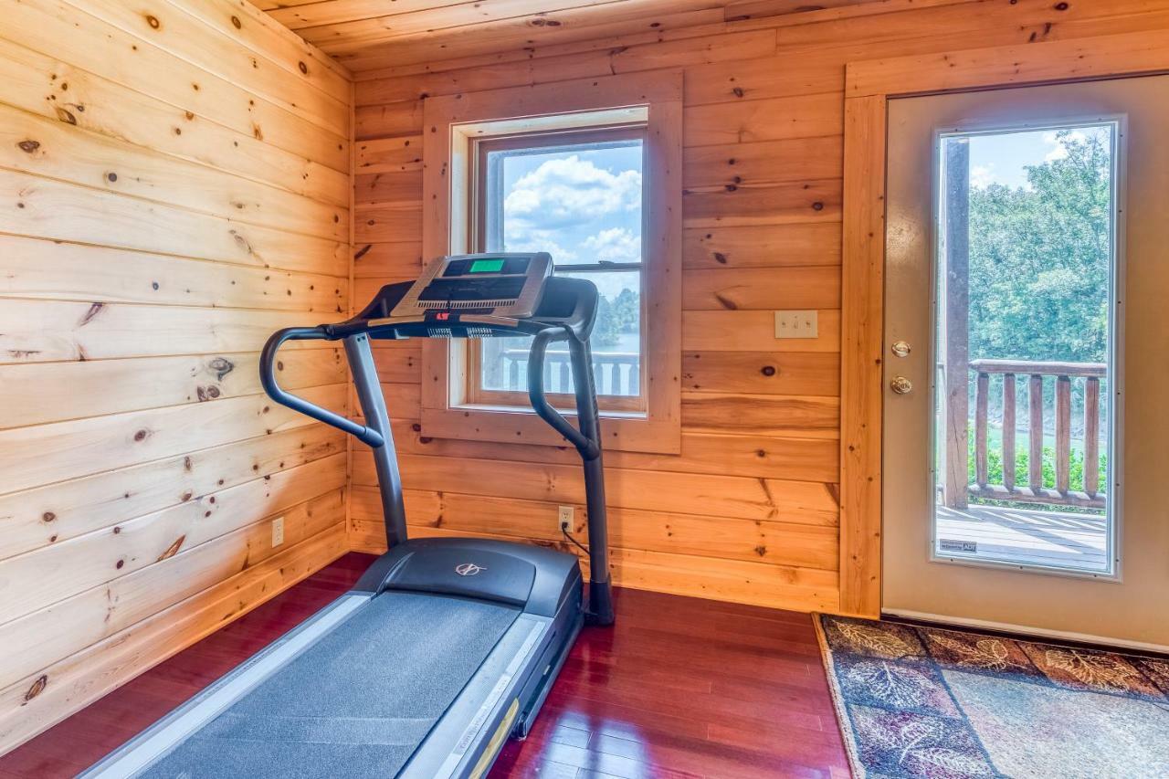 Majestic Lakefront Lodge Sevierville Bagian luar foto