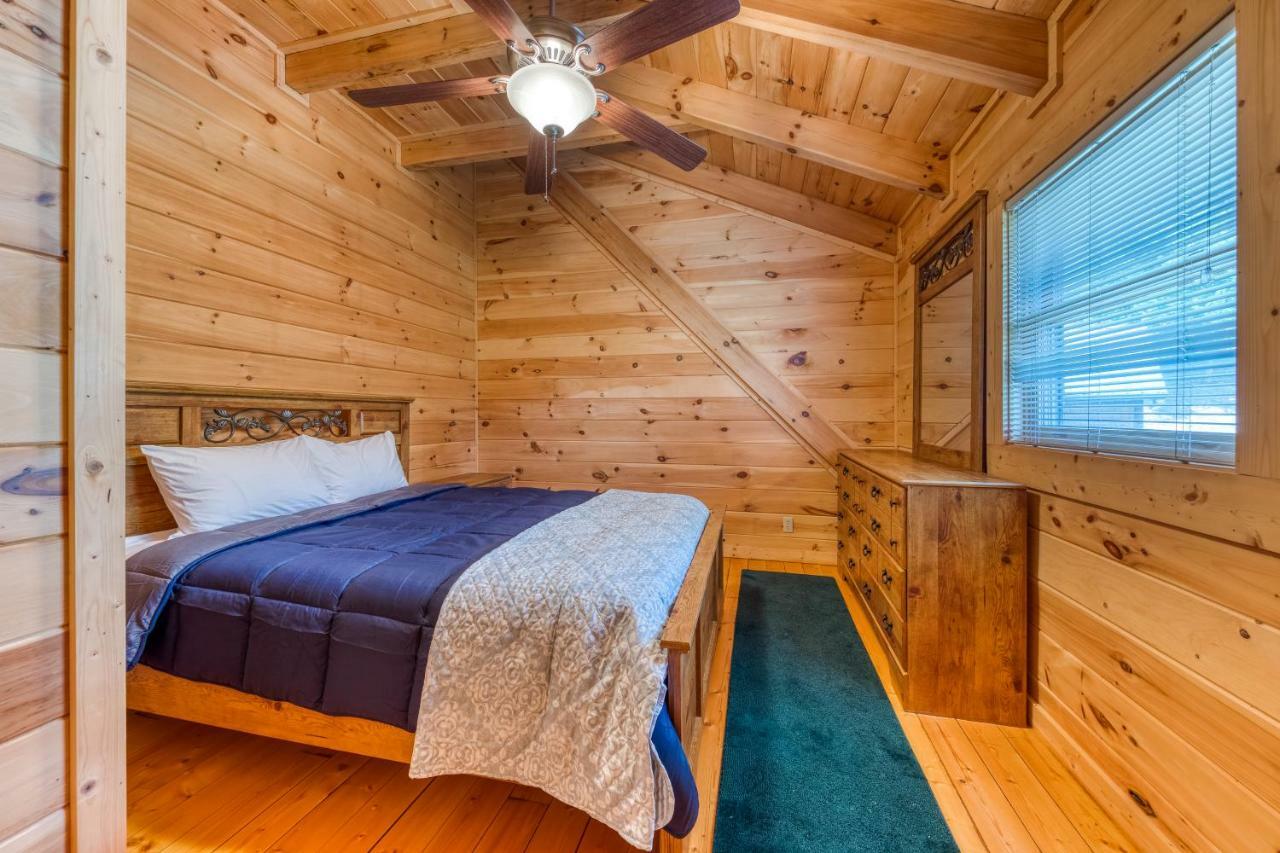 Majestic Lakefront Lodge Sevierville Bagian luar foto