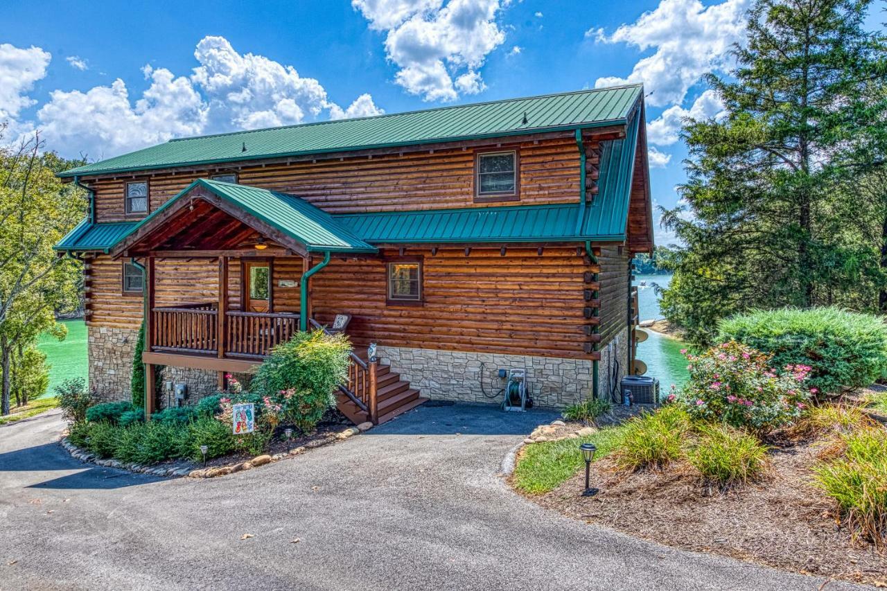 Majestic Lakefront Lodge Sevierville Bagian luar foto