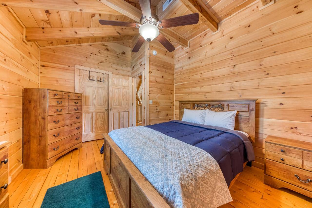 Majestic Lakefront Lodge Sevierville Bagian luar foto