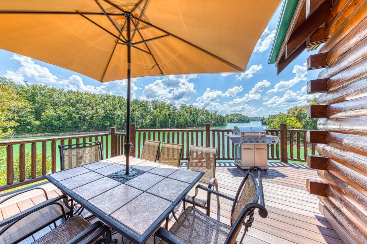Majestic Lakefront Lodge Sevierville Bagian luar foto